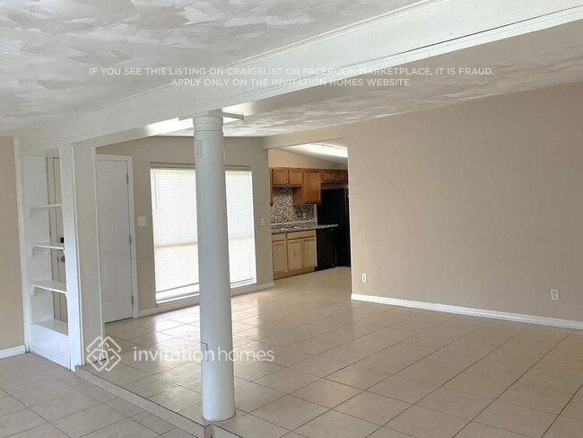 Photo - 1909 Yale Ave