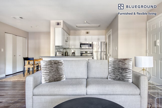 Photo - 355 N Wolfe Rd Unidad FL0-ID625