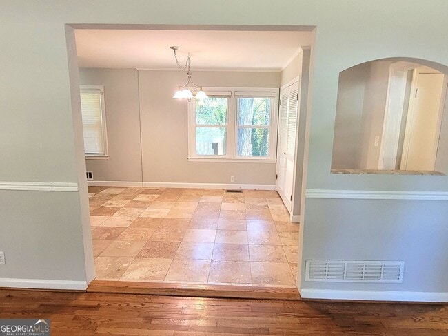 Photo - 1061 Homewood Ct