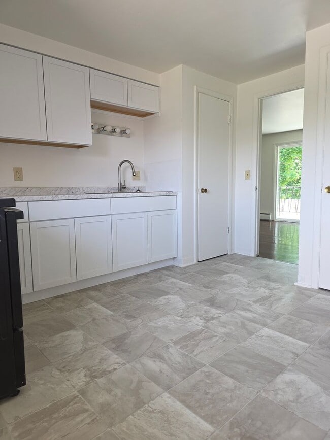 Photo - 2 bedroom upper Unidad CA519F