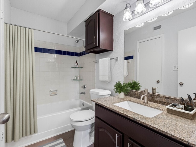 Timberlake Apartments