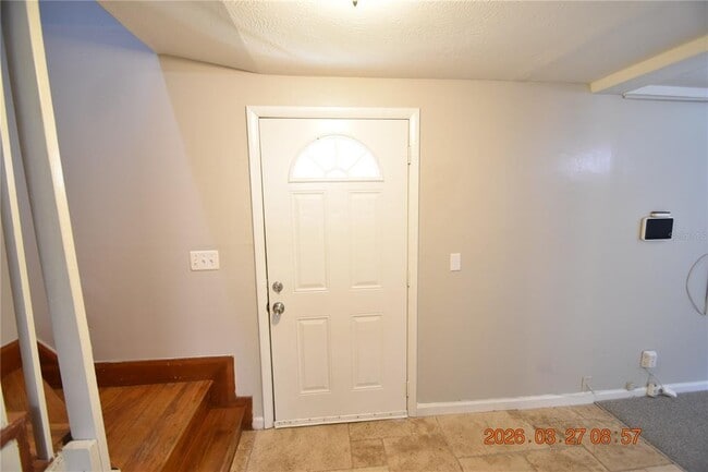 Photo - 10110 Alambra Ave