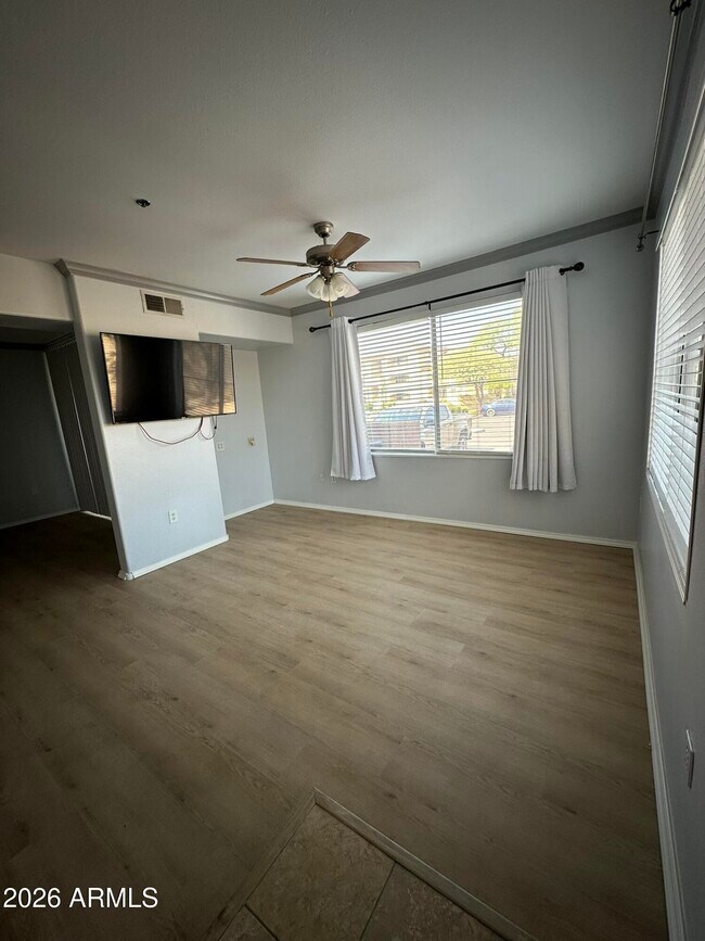 Photo - 2134 E Broadway Rd