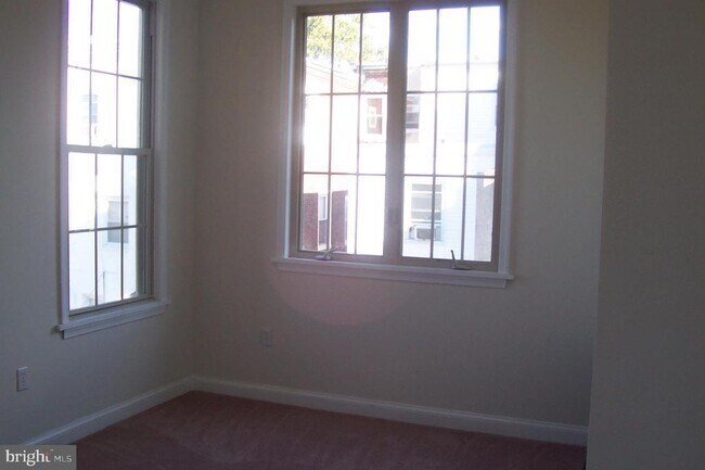 Photo - 3100 Mt Vernon St