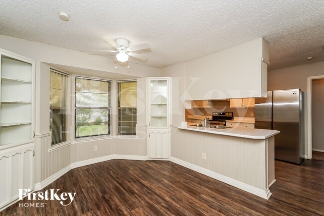 Photo - 3417 Willowcrest Dr