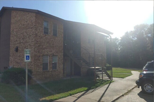 Photo - 1510 E Loop 304