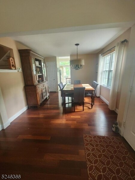 Photo - 18 Dorset Ln