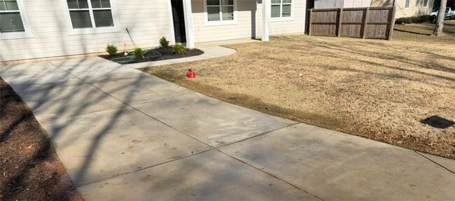 Photo - 1151 Pontiac Cir