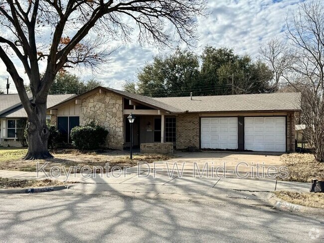 Building Photo - 3405 Whippoorwill Ln Rental