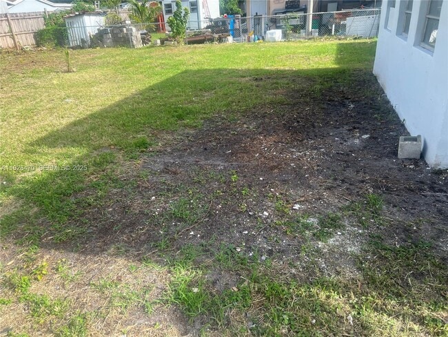 Photo - 3921 SW 59th Ave