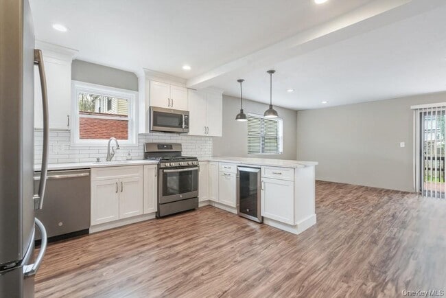 48 Lincoln Pl