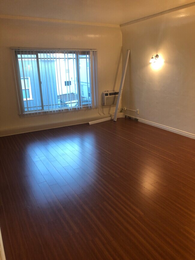 Photo - 644 Landfair Ave.