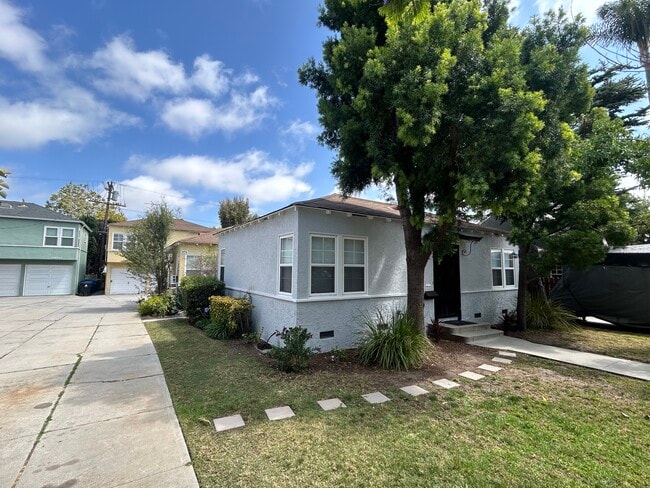 10574 Ayres Ave Unit prime westside hidden gem
