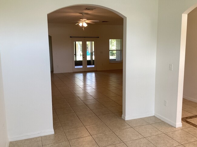 Photo - 1424 Mistflower Ln