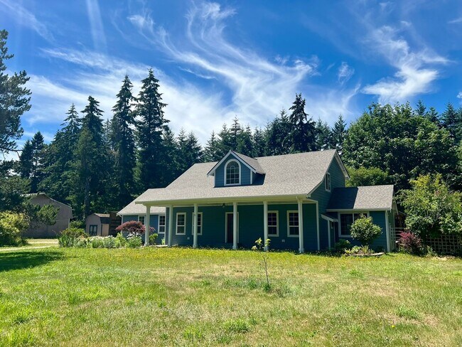 Photo - 3+ BD on 2 Acres - Barn Included