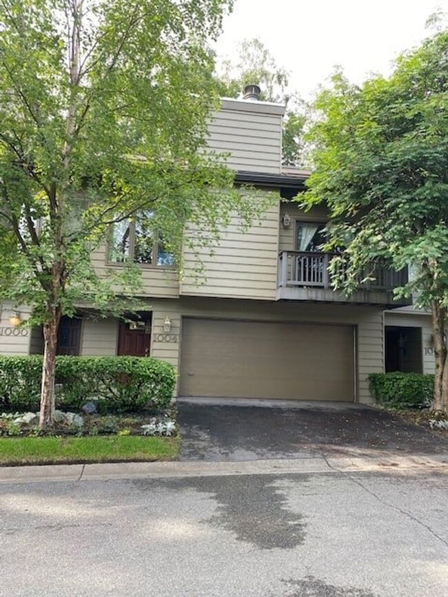 Building Photo - 1004 Potlatch Cir