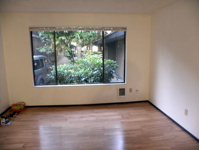 Photo - 20329 14th Ave NE Unit 3