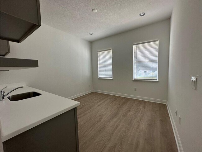 Photo - 15095 Mayberry Dr House