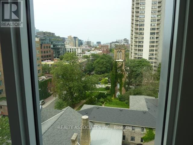 Photo - 50 McCaul St Unité 916