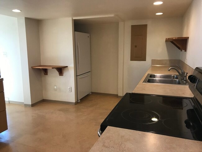 Photo - 5202 37th Ave SW