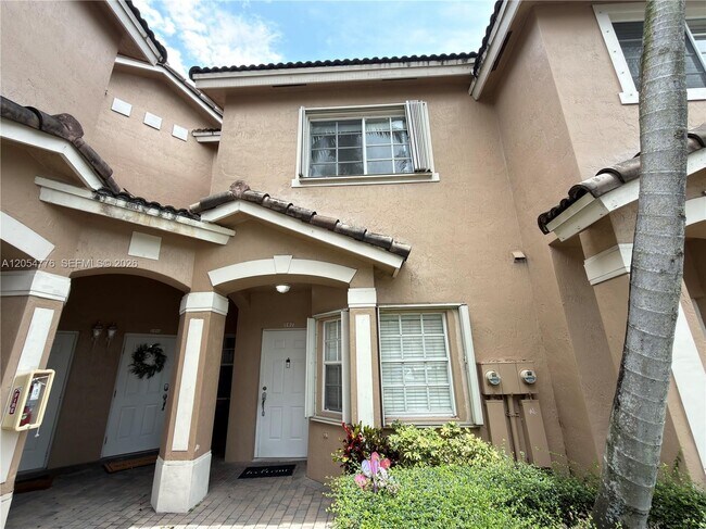 5707 NW 114th Ct