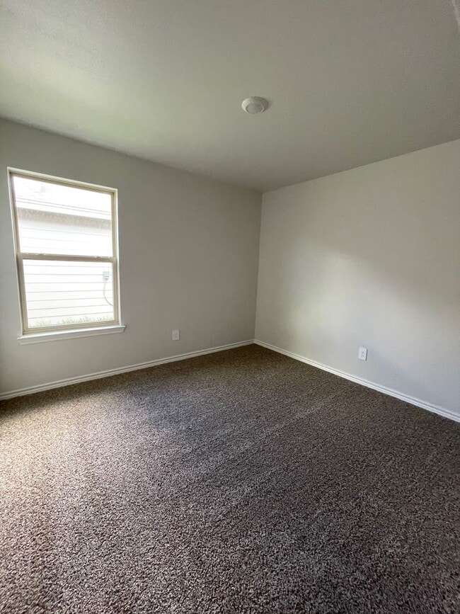 Photo - Home Move in Ready!
