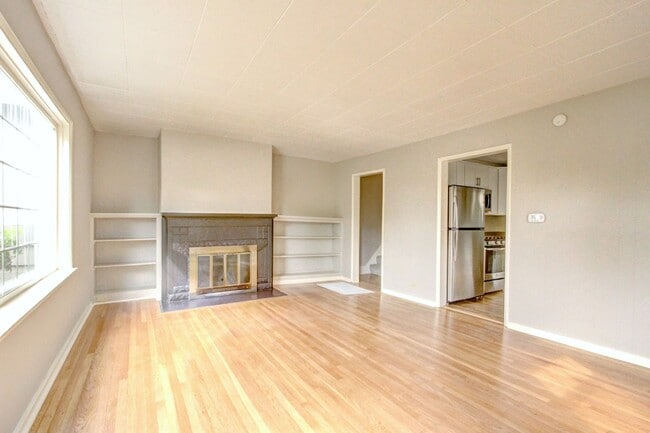 Photo - 502 NE 72nd St Unit B