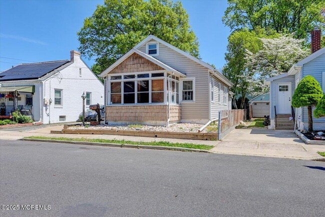 Photo - 58 Arbor Ave