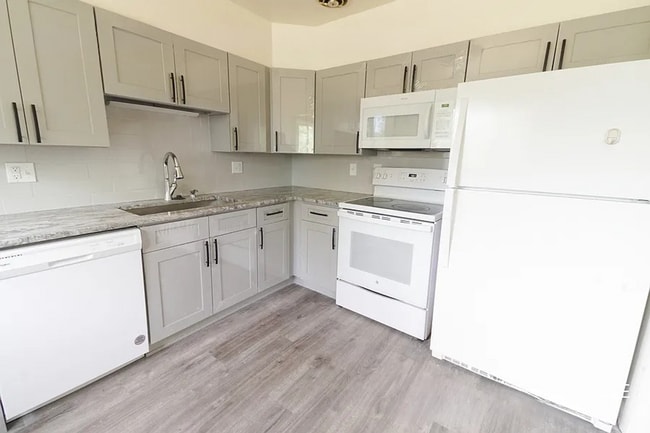 Photo - Beautifully Renovated, Spacious 4BR Home w/ Basement & Backyard!