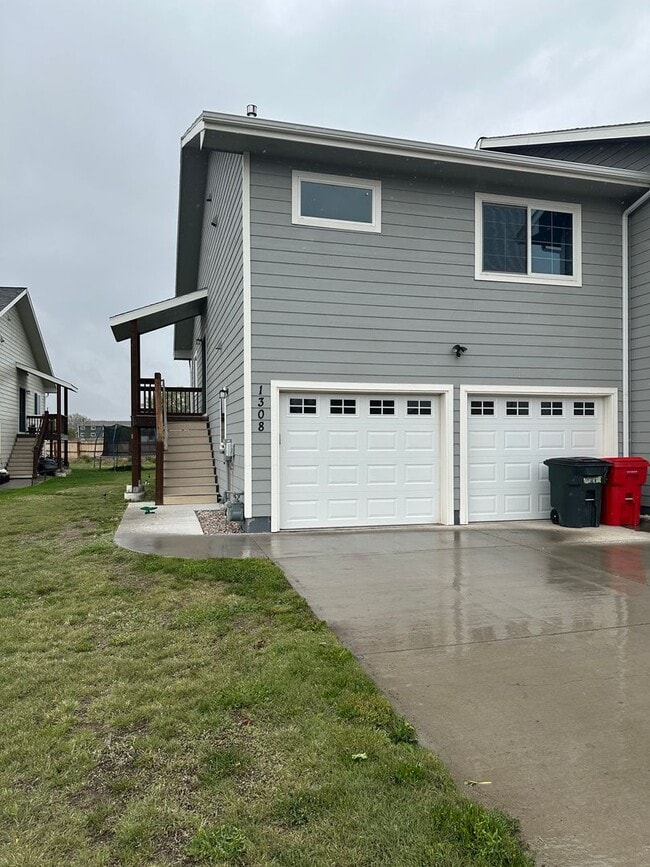 Photo - 1308 Bette Ln