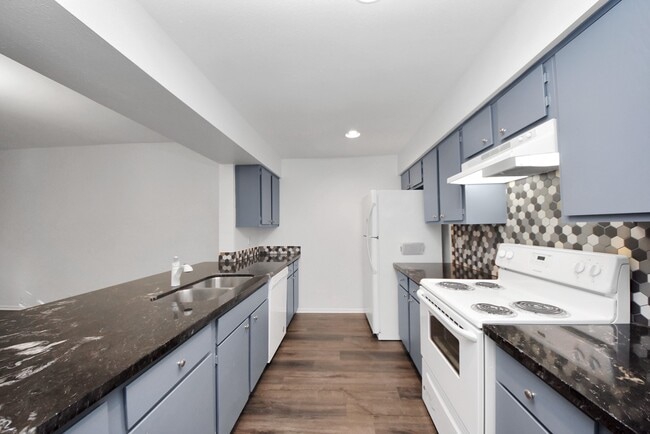 Photo - 1635 Prairie Mark Ln