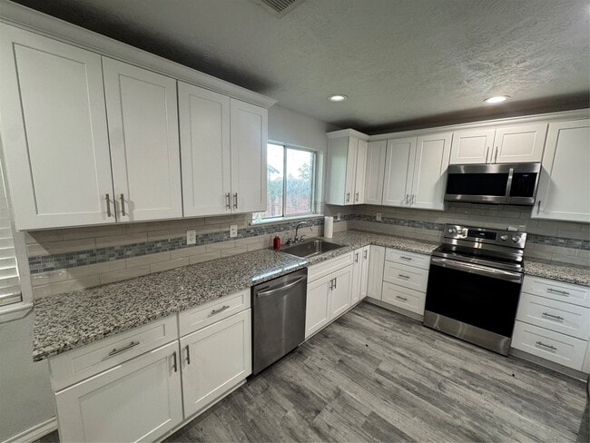 Photo - 3227 Fernrock Dr