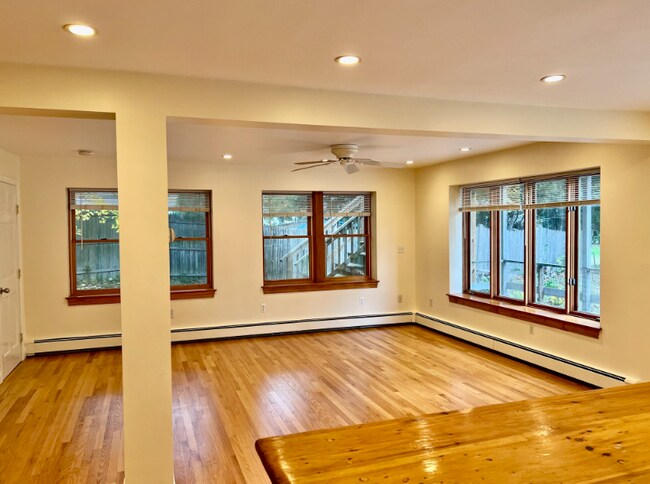 Photo - 46 Auburndale Ave