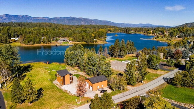 Photo - 925 Comeback Bay Ln