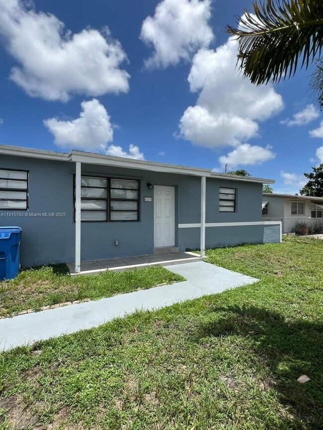 Building Photo - 4160 NW 12th Ave Rental