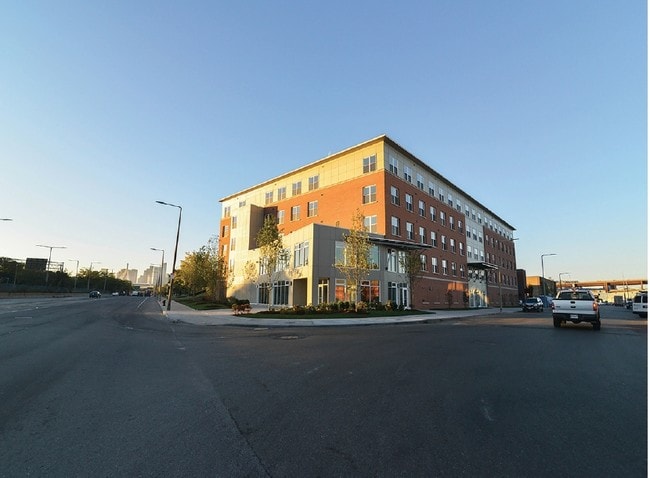 Photo - Bridgeview Center