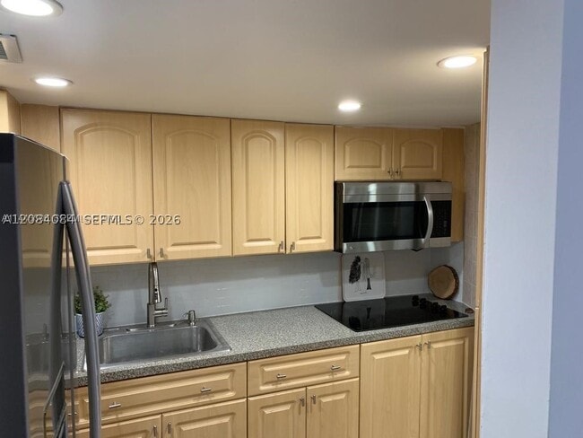 Photo - 2899 Collins Ave Unit 1016