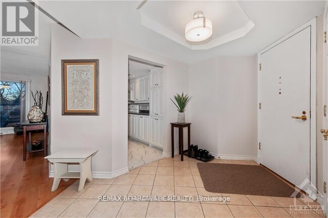 Photo - 121 Robson Ct Unit 1C