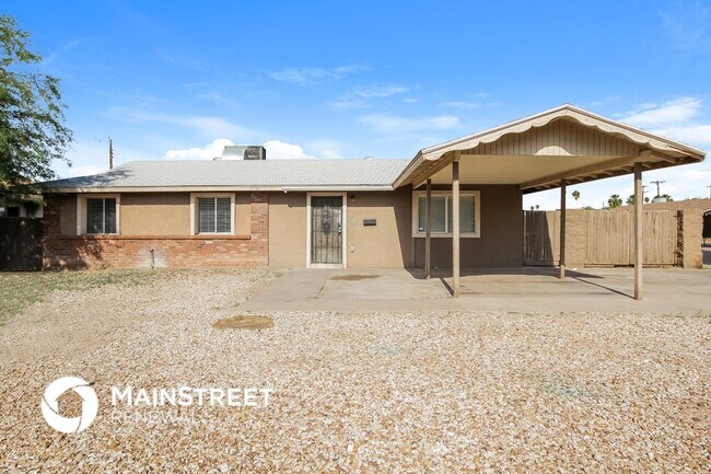 Photo - 2534 N 51st Dr