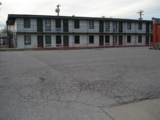 Photo - 116 E 9th St Apartments