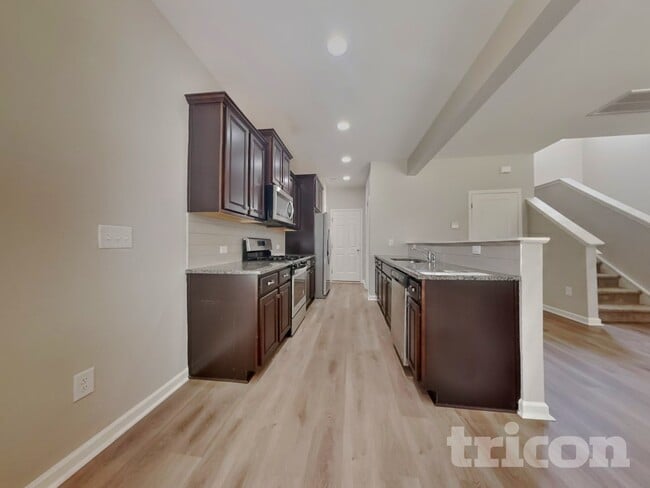 Photo - 5007 Red Poll Dr