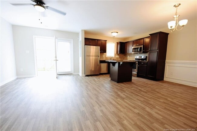 Photo - 2660 Middle Br Bnd