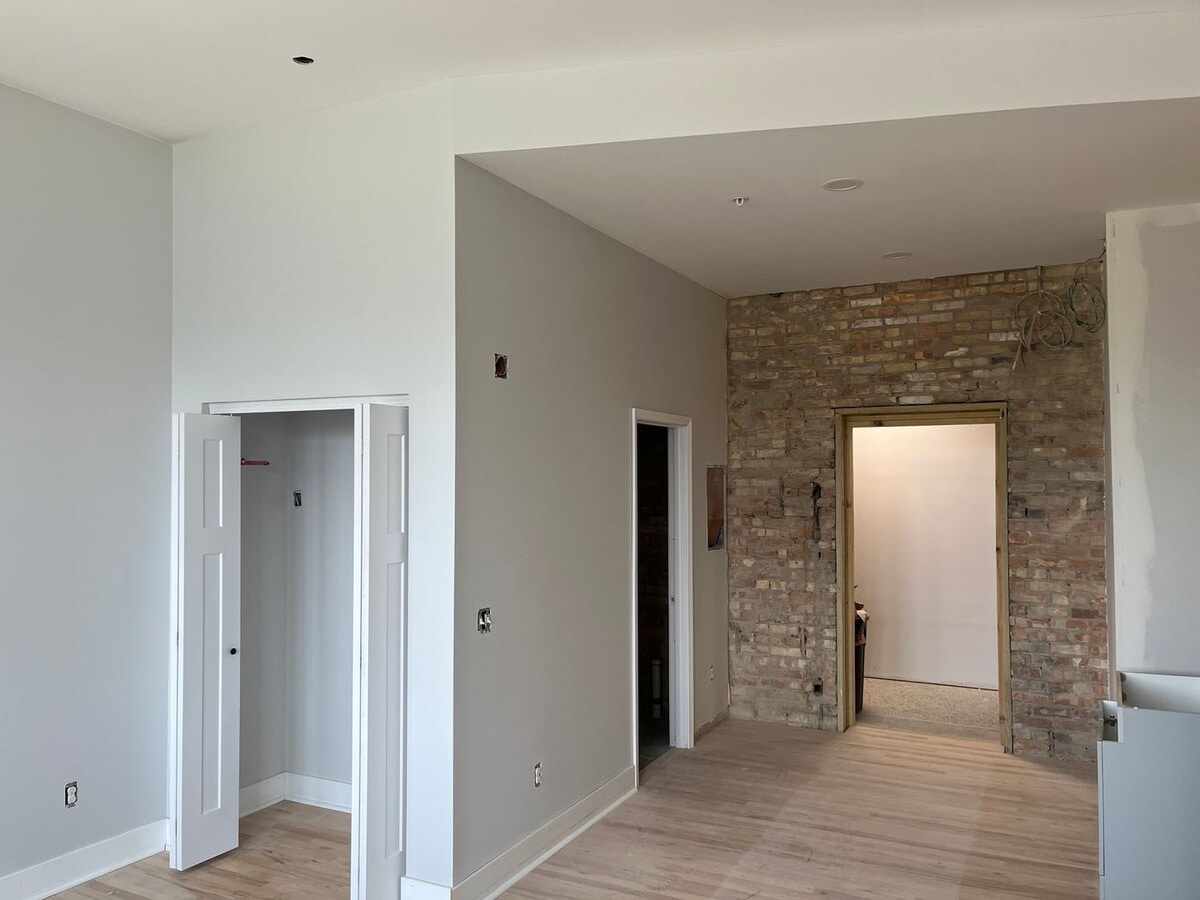 Photo - 1030 S Holmes St Unit #302