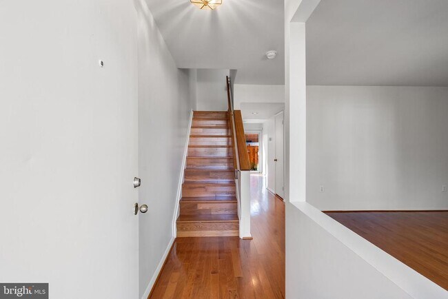 Photo - 9034 Arlington Blvd Townhome