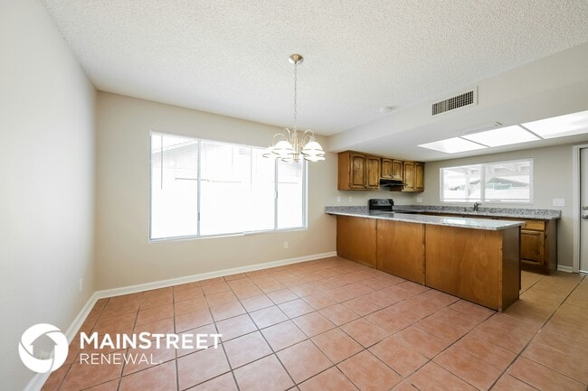 Photo - 10237 N 45th Ave