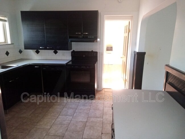 Photo - 1126 Seymour Ave Unit 1