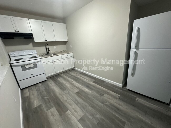 Photo - 5 Bruce Dr Apartment Unit 4
