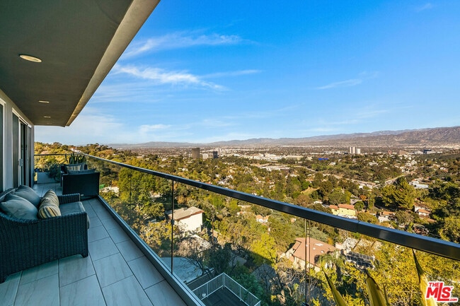 Photo - 7191 Pacific View Dr