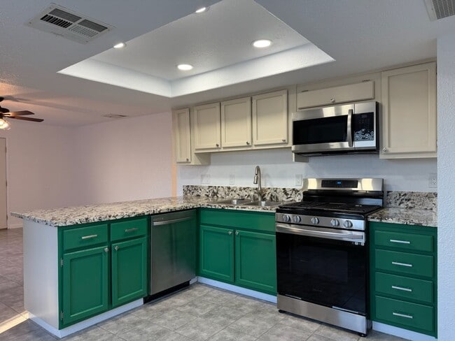 Photo - 204 W Robertson Rd Unit 204-C W. Robertson Rd.