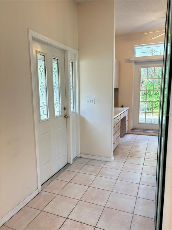 Photo - 2338 Tami Sola St